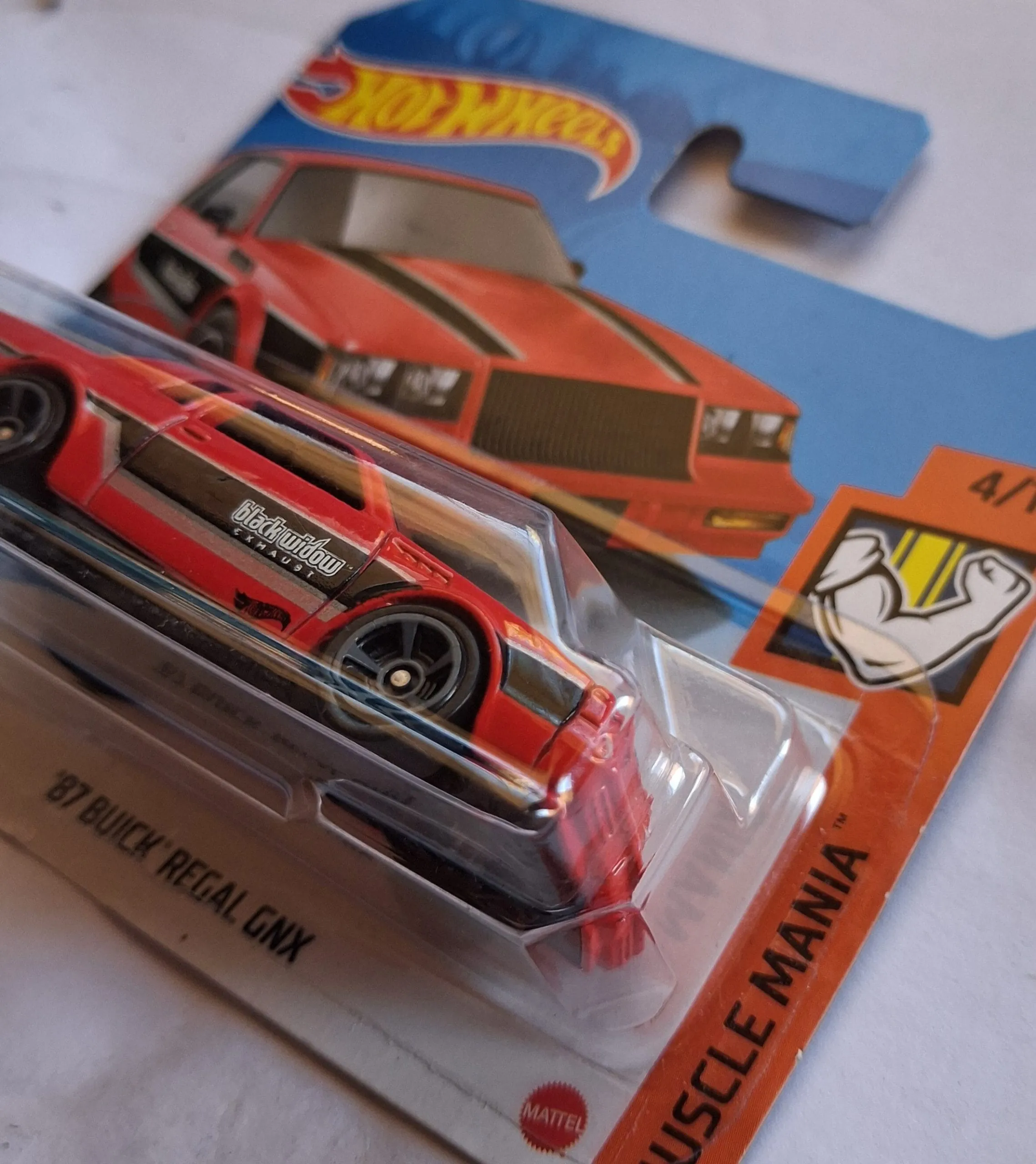 Hot Wheels '87 Buick Regal GNX 2 Hot Wheels 87 Buick Regal Gnx