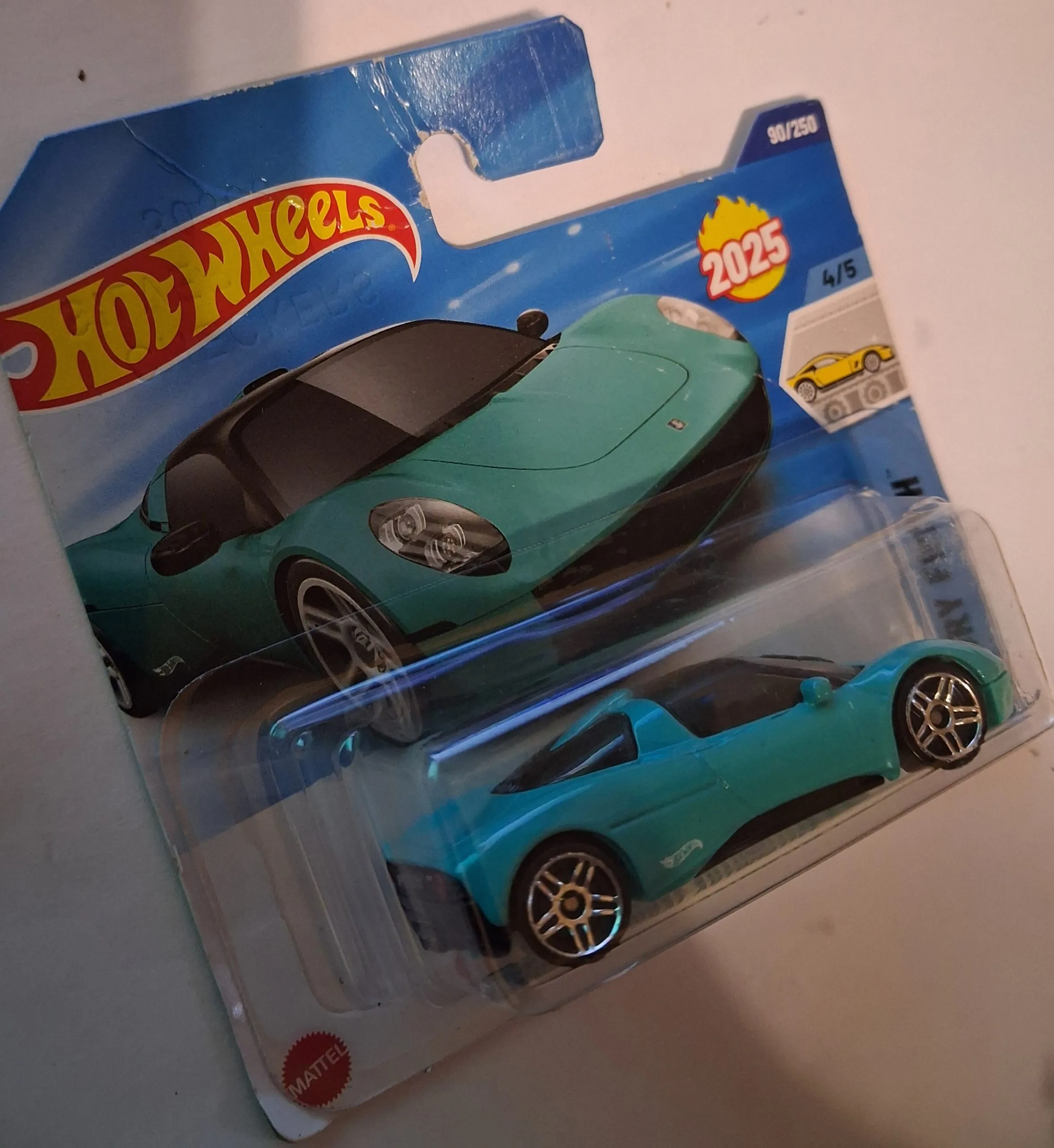 Hot Wheels Gordon Murray Automotive T.33 – Factory Fresh 4/5 | Teal 90/250 | 1:64 Die-Cast 2 Hot Wheels Gordon Murray Automotive T33