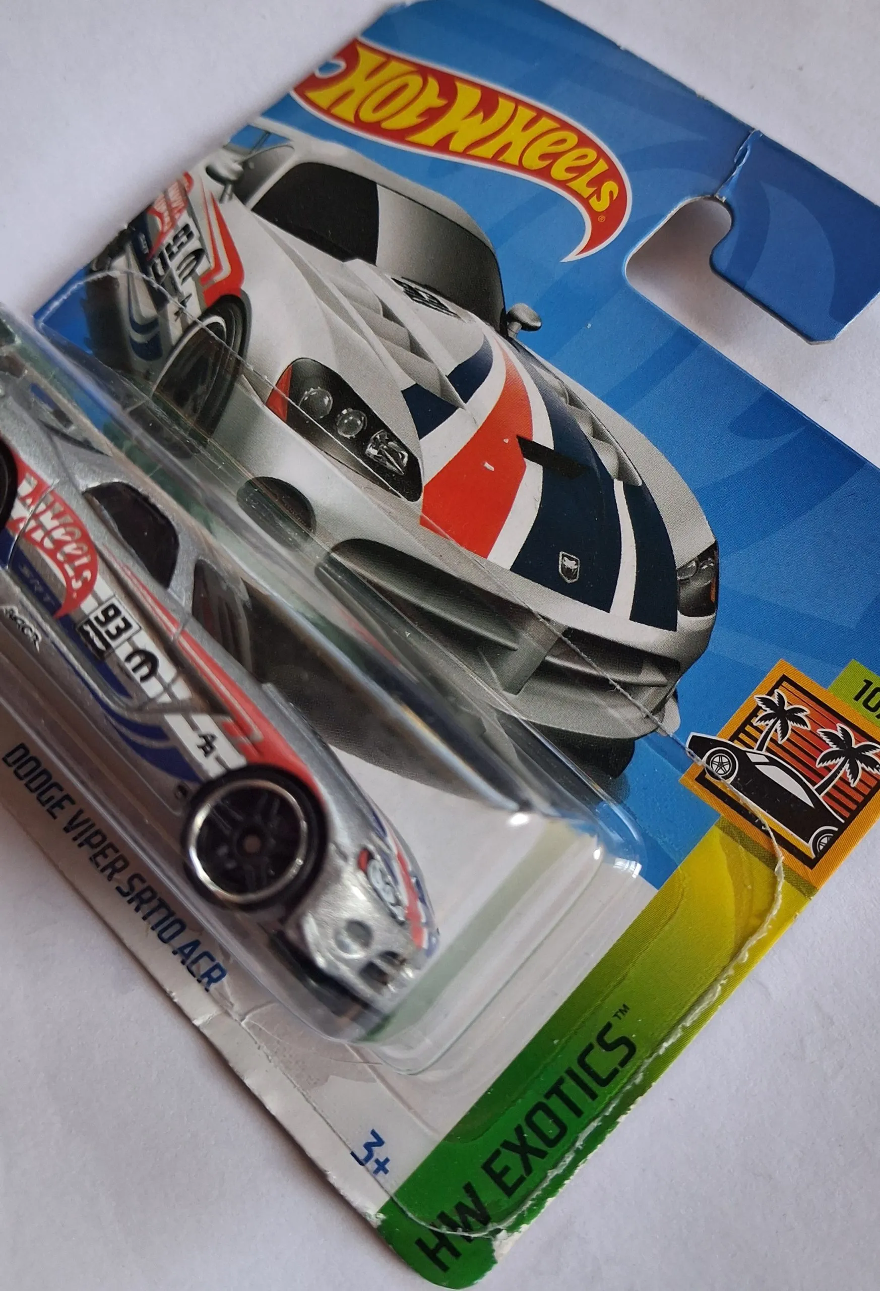Hot Wheels Dodge Viper SRT10 ACR – 2024 HW Exotics #241/250 – Silver Diecast 1:64 Scale 3 Hot Wheels Dodge Viper Strio AGR