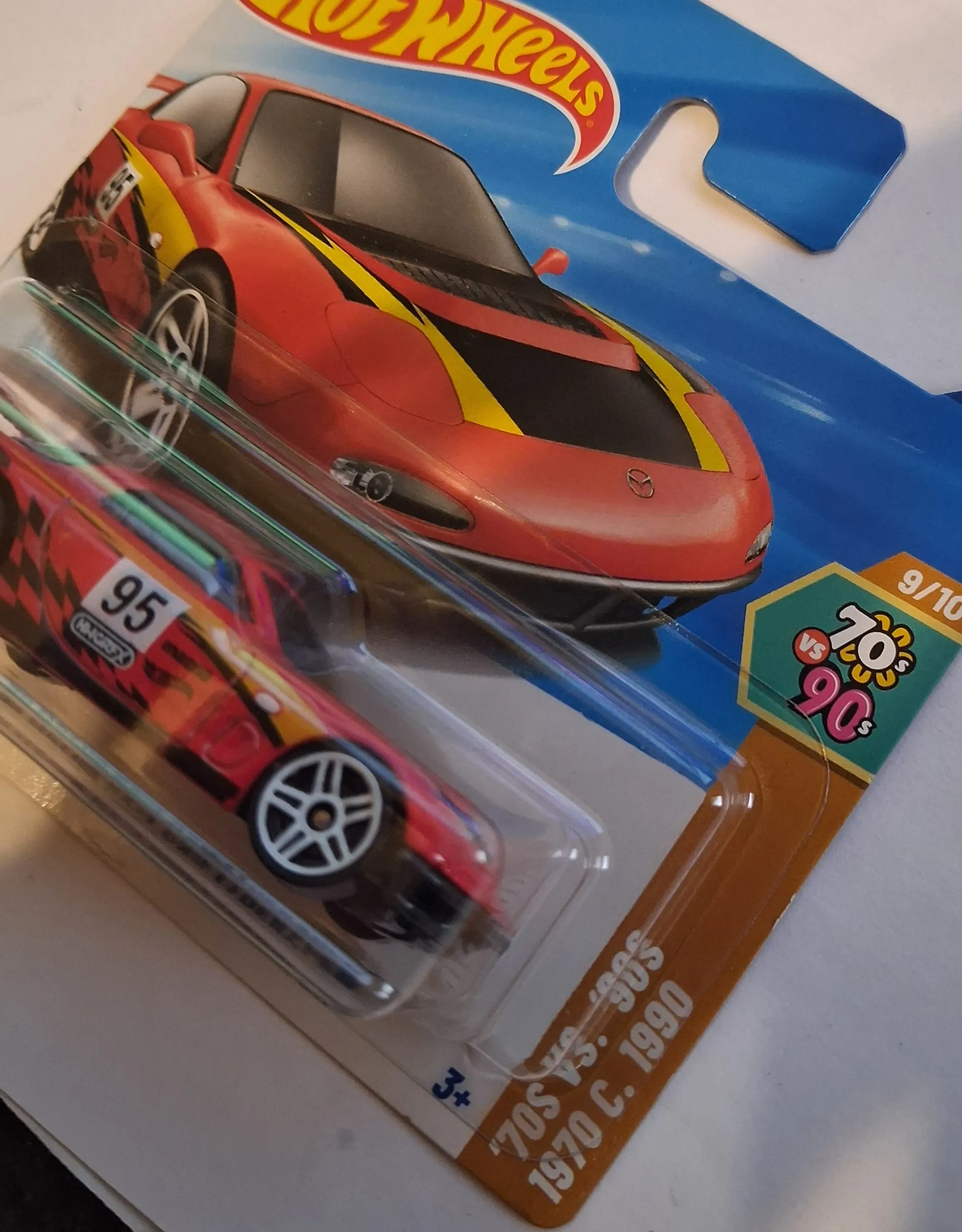 Hot Wheels '95 Mazda RX-7 Drift – 2024 HW: '70s vs '90s #163/250 – Red Diecast 1:64 Scale 3 Hot Wheels 95 Mazda RX7 Drift