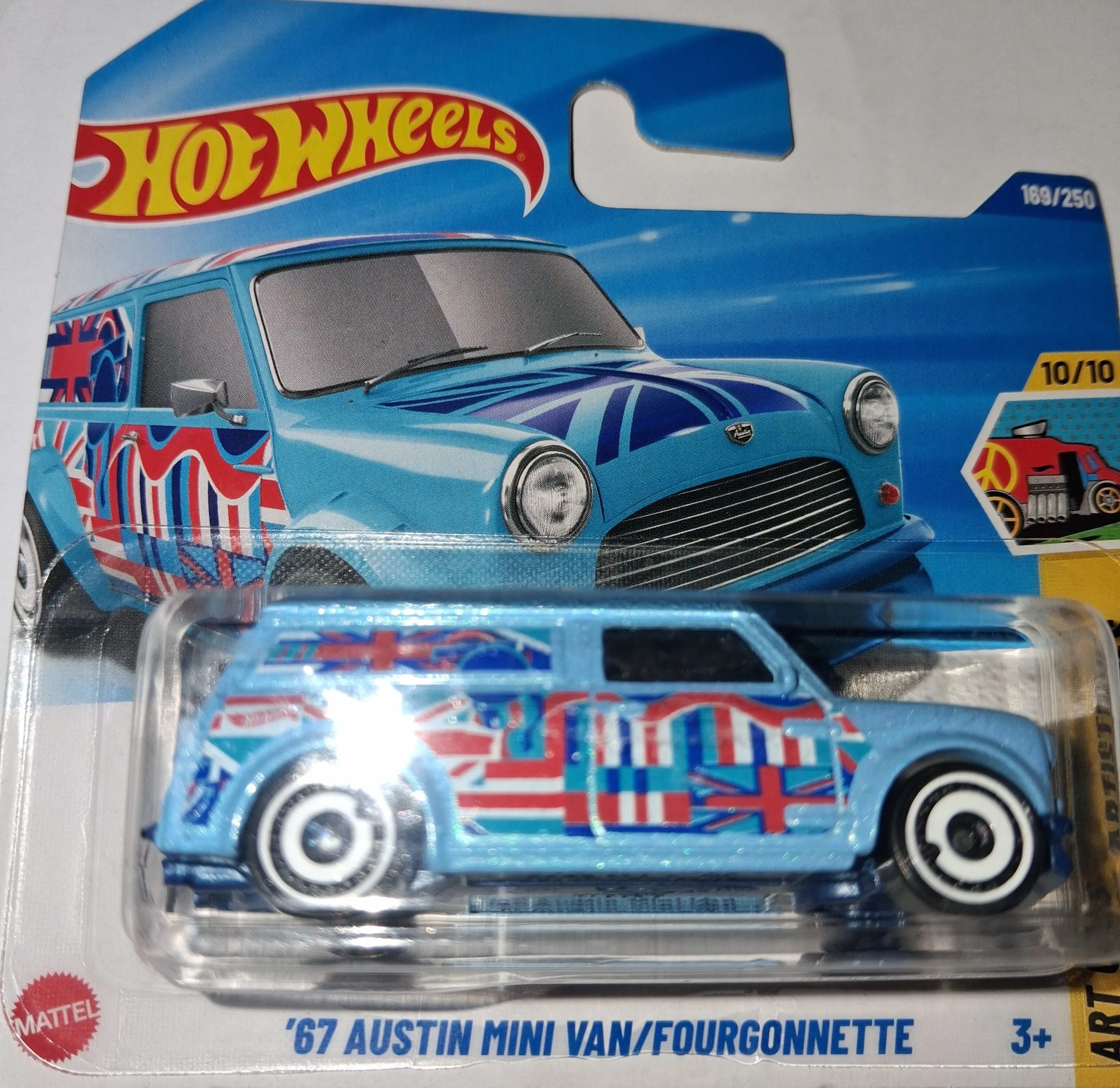 178 Hot Wheels 67 Austin Mini Van