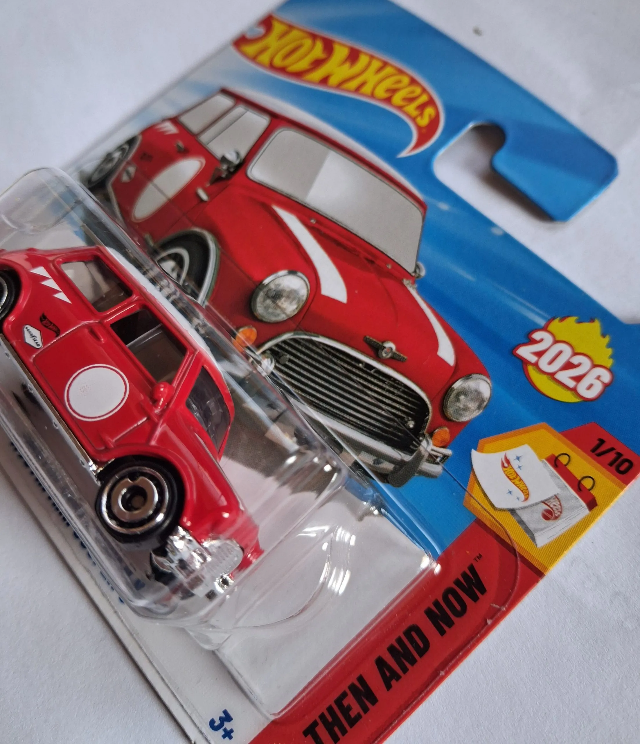 Hot Wheels Austin Mini Cooper S – Then and Now 71/250 3 Hot Wheels Mini Cooper S