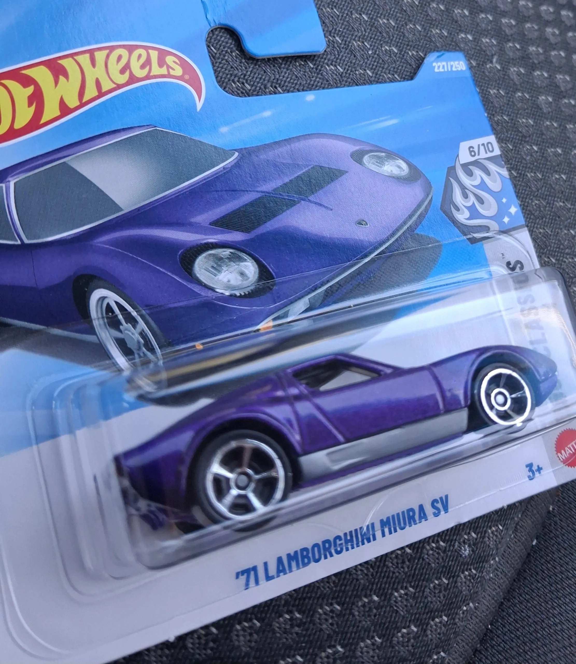 Hot Wheels 71 Lamborghini Miura SV