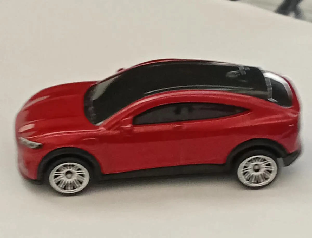Matchbox 21 Ford Mustang Mach E diecast model