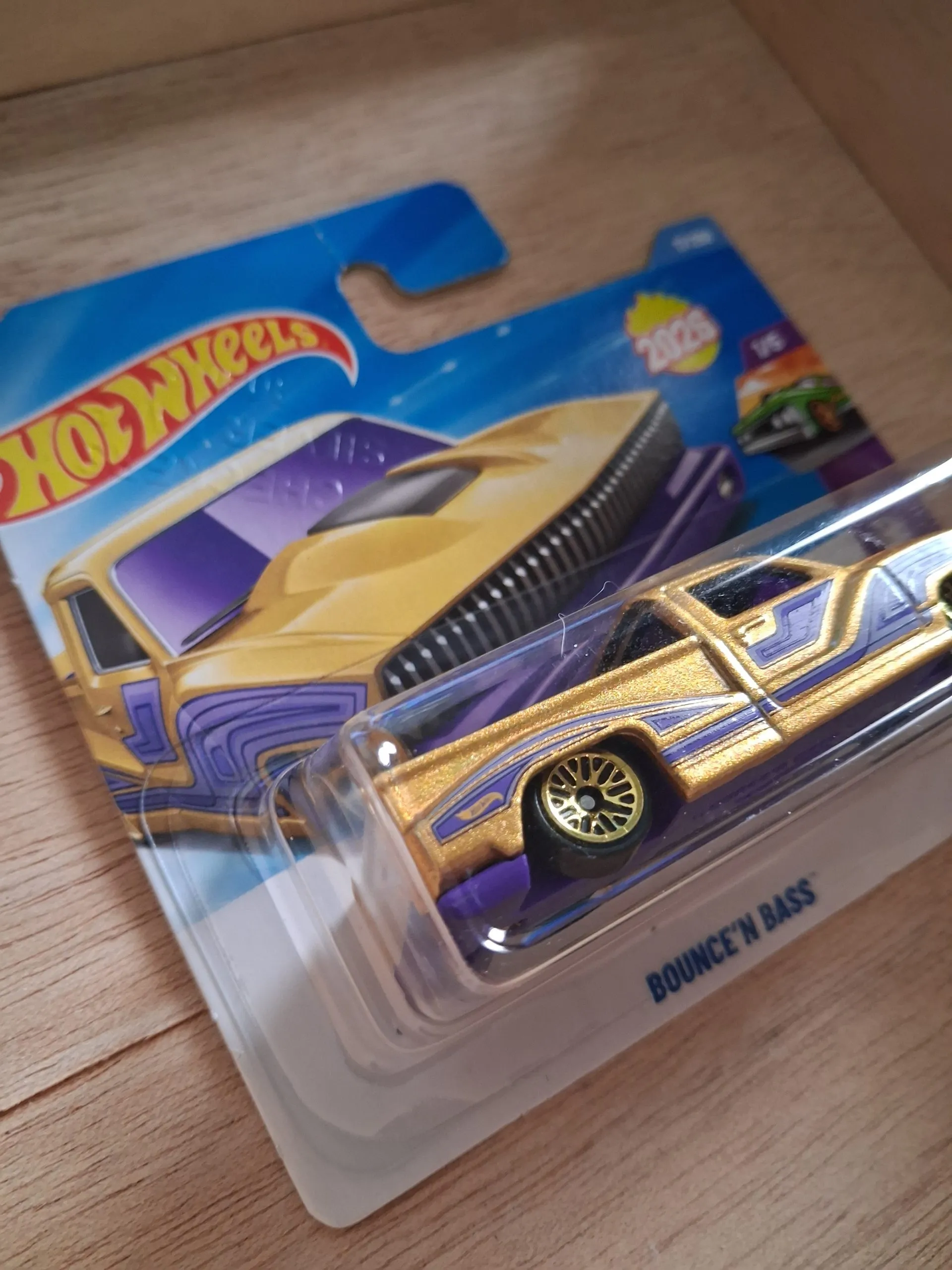 Hot Wheels Bounce N Bass diecast model