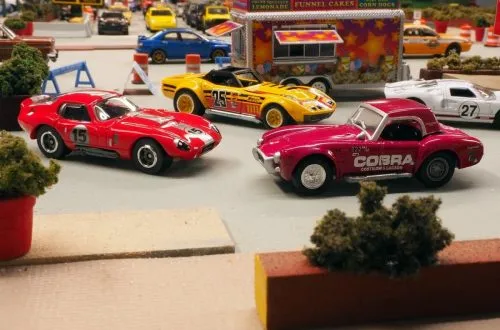 Johnny Lightning 1965 Shelby Cobra Daytona: Collector Spotlight & SA Price Guide 33 Johnny Lightning 1965 Shelby Cobra Daytona: Collector Spotlight & SA Price Guide — South African collector guide