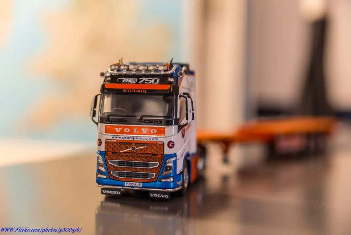 WSI vs Diecast Masters: Which Should You Choose in South Africa? — South African collector guide