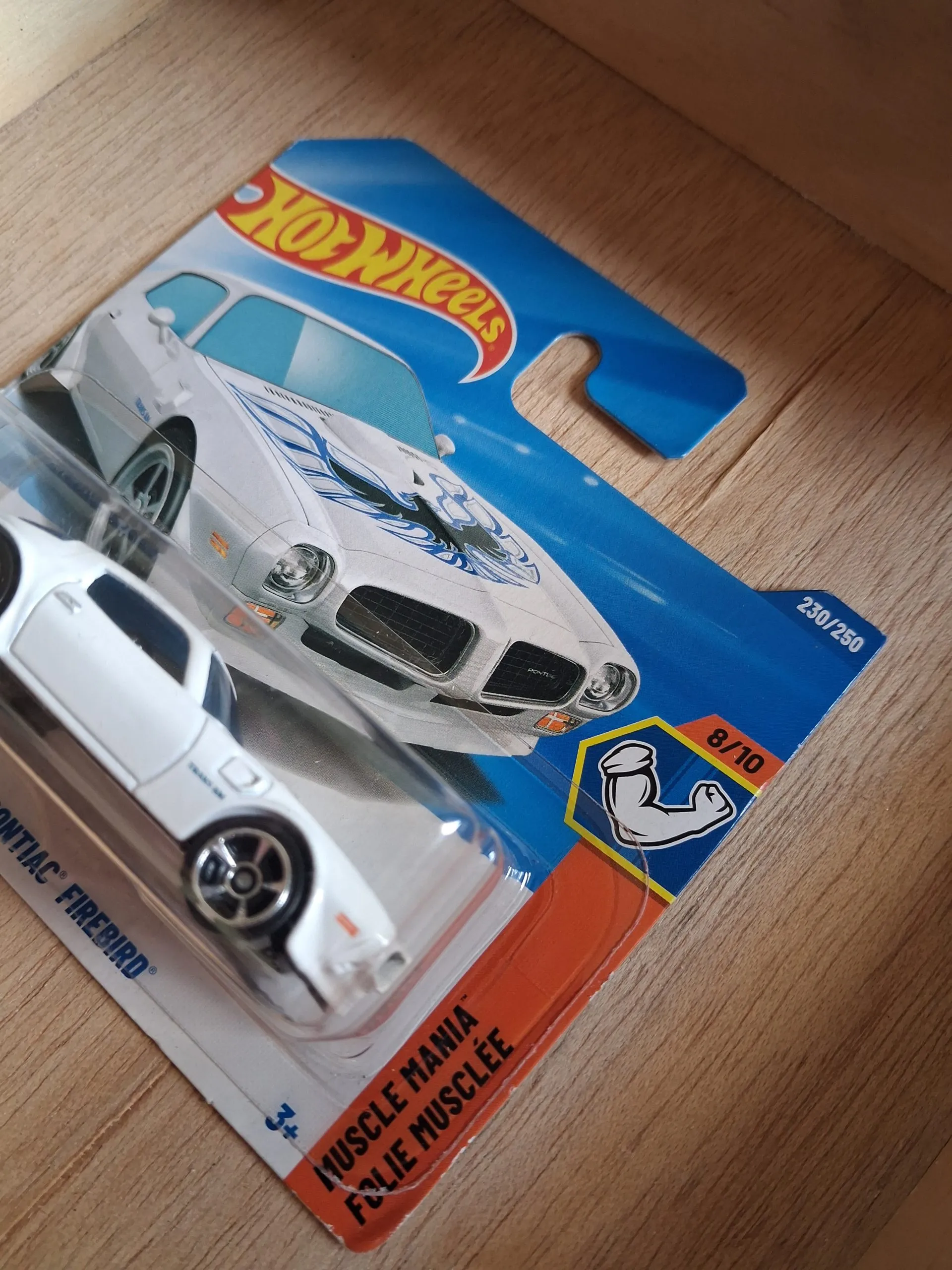 Hot Wheels '73 Pontiac Firebird 2 Hot Wheels 73 Pontiac Firebird diecast model