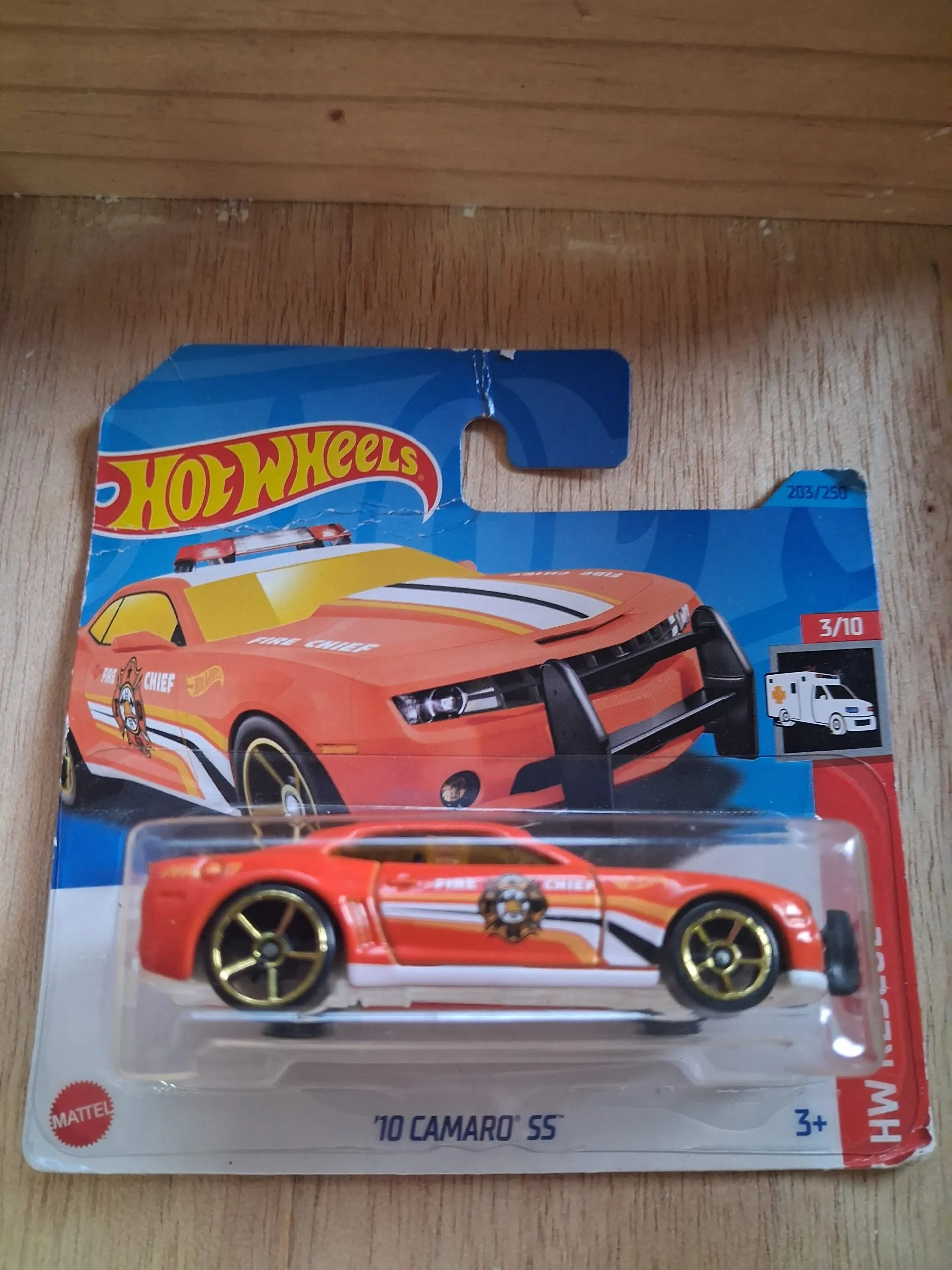 Hot Wheels '10 Camaro SS 1 Hot Wheels 10 Camaro Ss diecast model