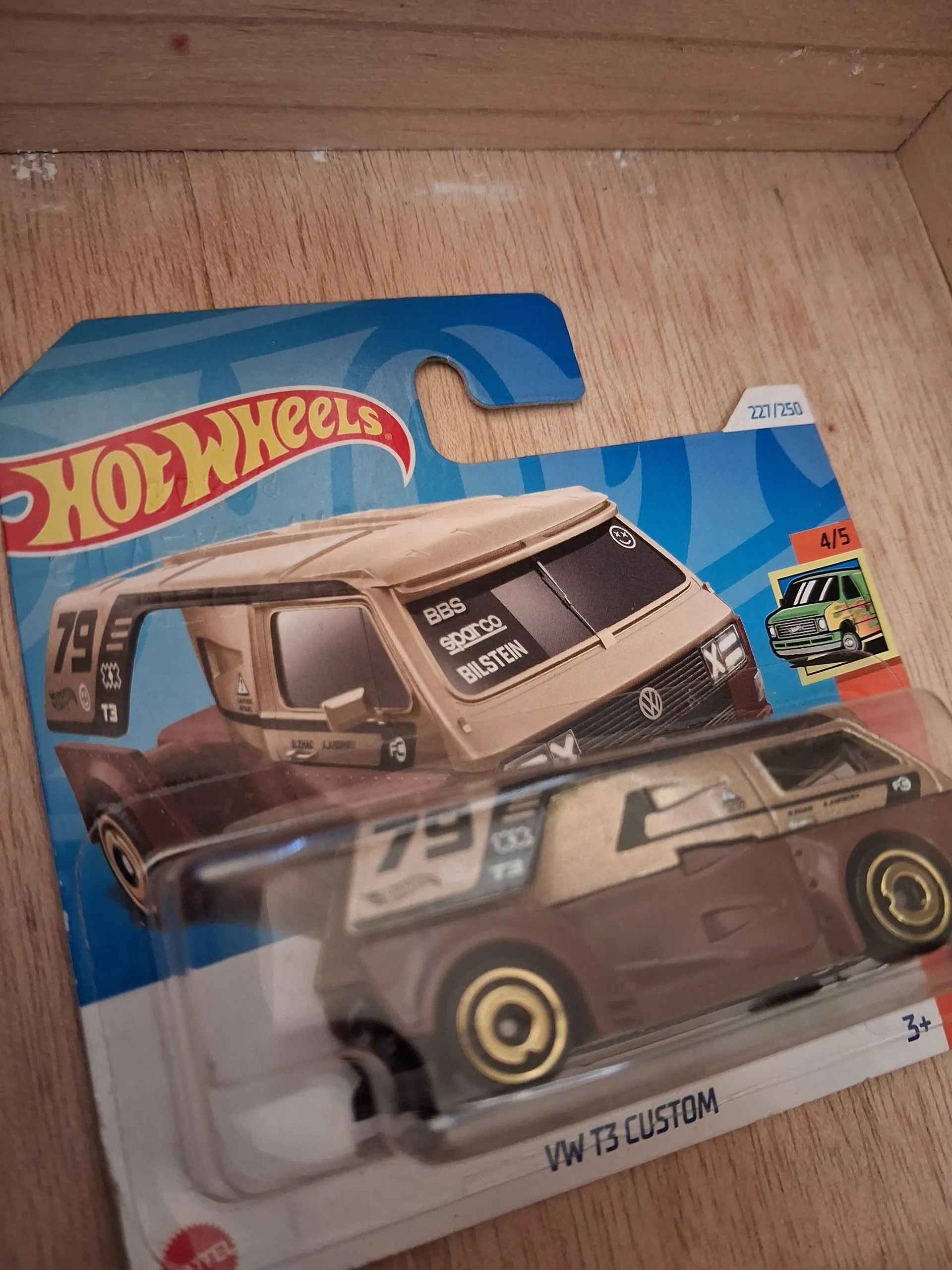 Hot Wheels VW T3 Custom 3 Hot Wheels Vw T3 Custom diecast model
