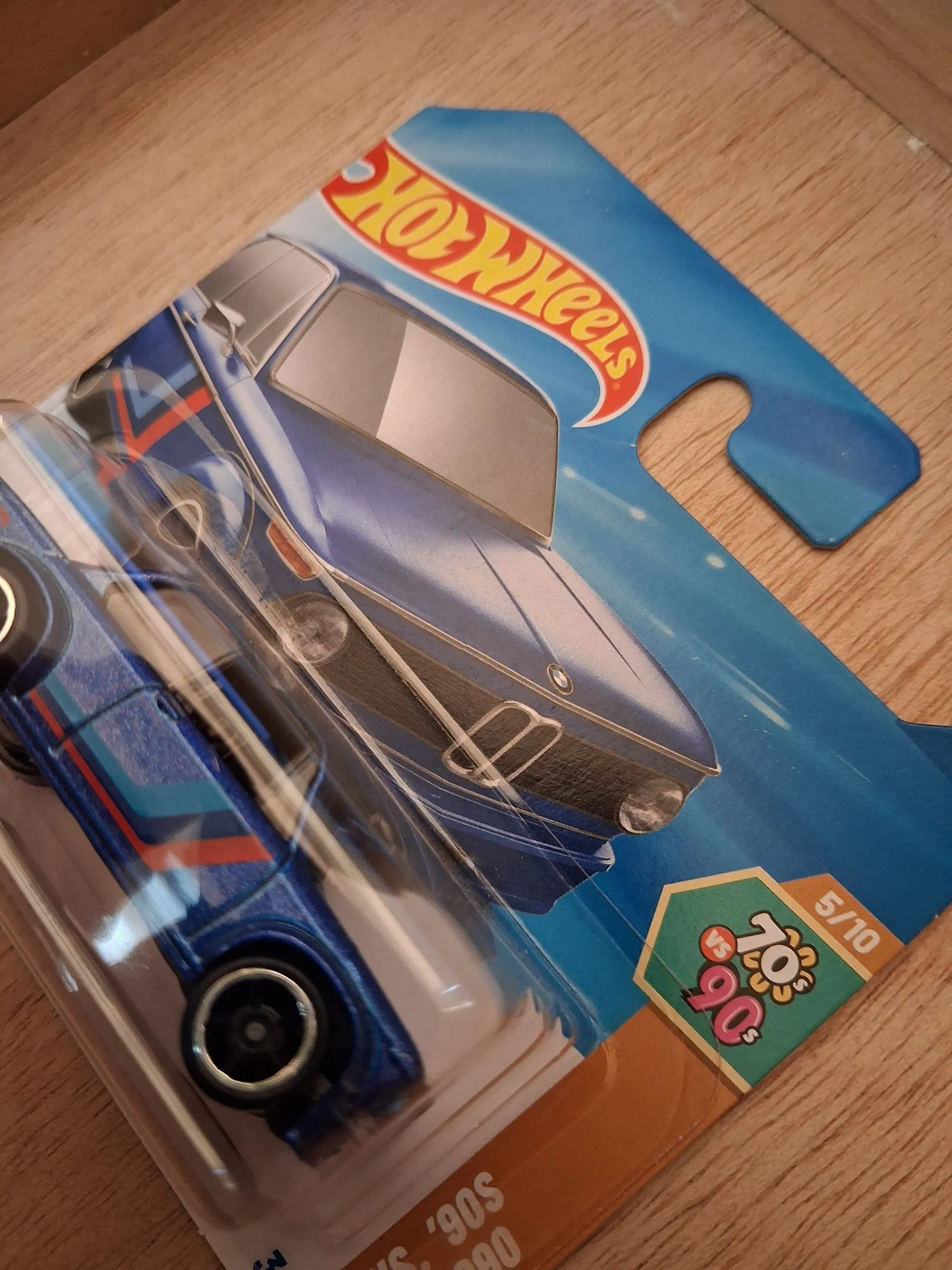 Hot Wheels BMW 2002 2 Hot Wheels Bmw 2002 diecast model
