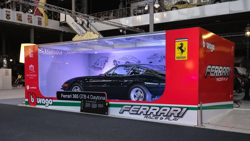 Bburago Ferrari Guide: From Race & Play to the Signature Series 1 Bburago Ferrari Guide — Bburago Ferrari Guide: From Race & Play to the Signature Series