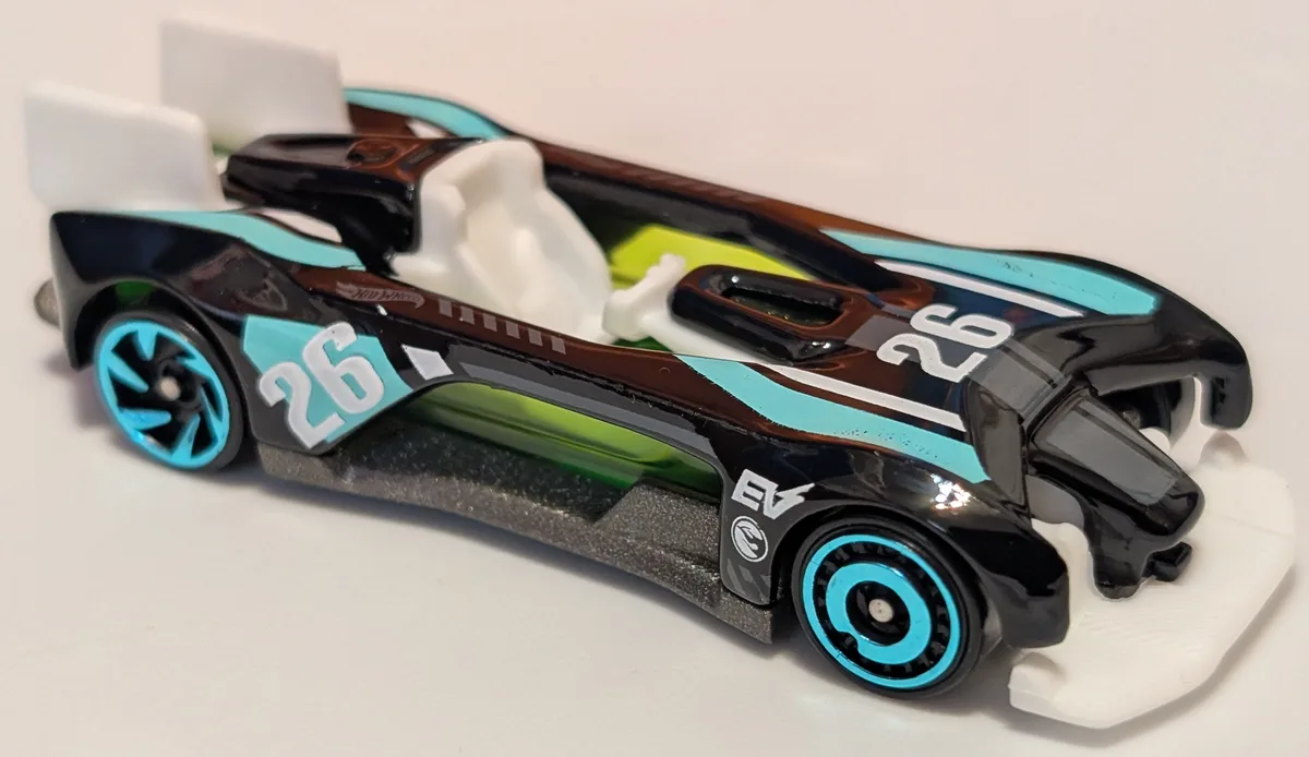2026 Hot Wheels #058 Electro Silhouette