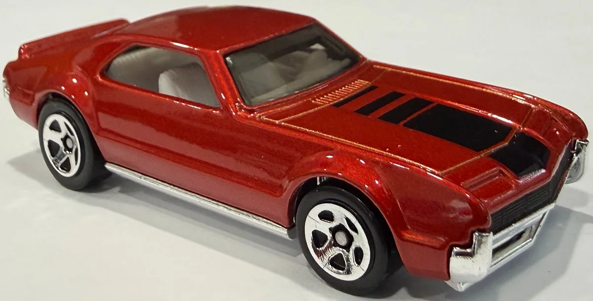 2026 Hot Wheels #114 Custom '66 Toronado