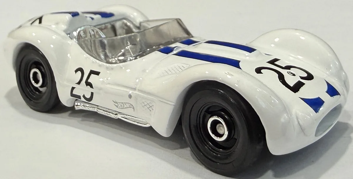 2026 Hot Wheels #123 Maserati Tipo 61