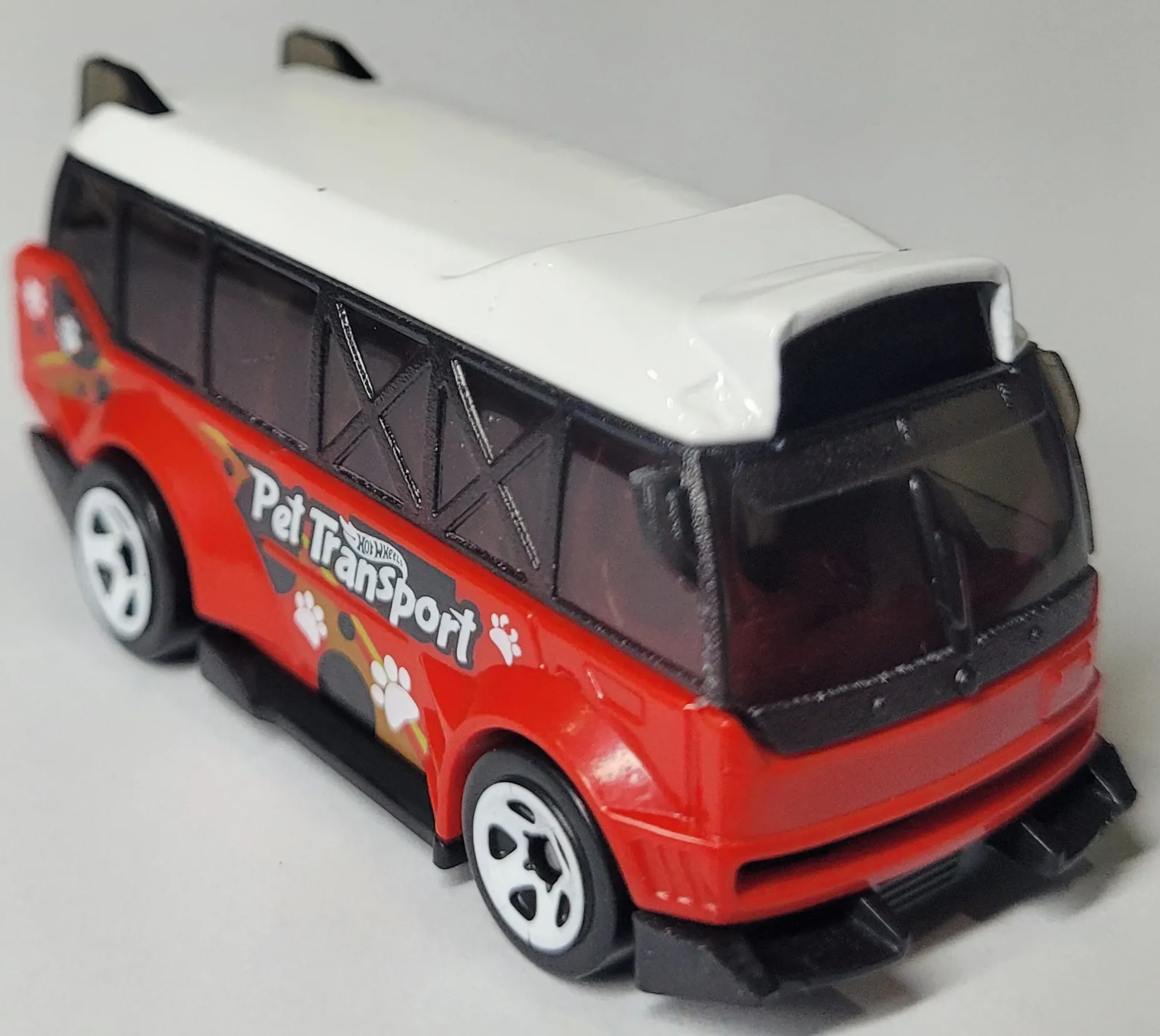 Hot Wheels Mainline 2025: Complete 250-Car List with Photos 17 Hot Wheels 2025 mainline Kowloon'd Hypervan collector number 006