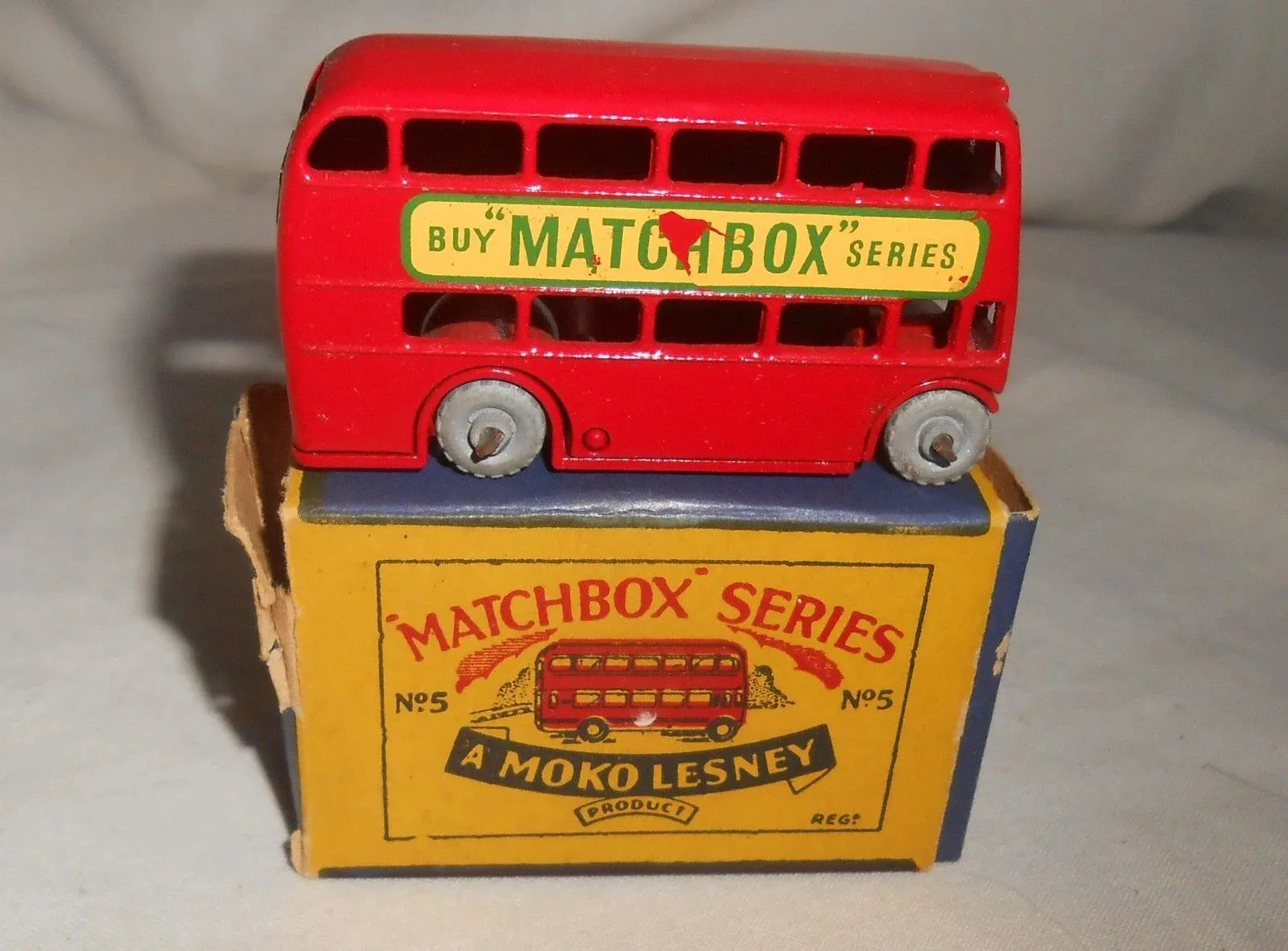 Best Buses & Coaches Diecast Models by Matchbox: South African Collector's Guide 1 Best Buses & Coaches Diecast Models by Matchbox: South African Collector's Guide - diecast model South Africa