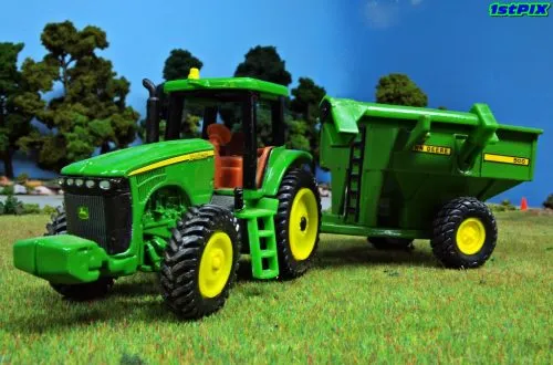 Farm & Tractor Models Diecast Models of the 2010s: A South African Collector's Guide 29 Farm & Tractor Models Diecast Models of the 2010s: A South African Collector's Guide