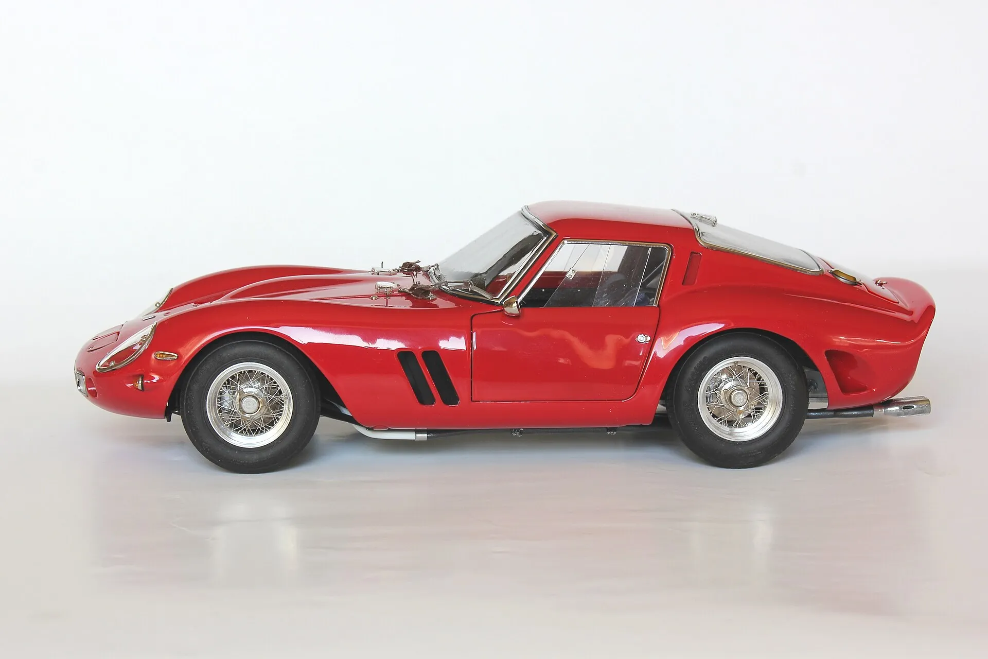 Ferrari Models Diecast Models of the 1970s: A South African Collector's Guide 1 Ferrari Models Diecast Models of the 1970s: A South African Collector's Guide - diecast model South Africa