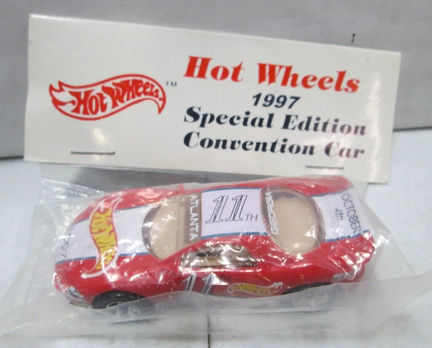 Hot Wheels 100% Hot Wheels 1997: Collector's Guide 2 Hot Wheels 100% Hot Wheels 1997: Collector's Guide - diecast model South Africa