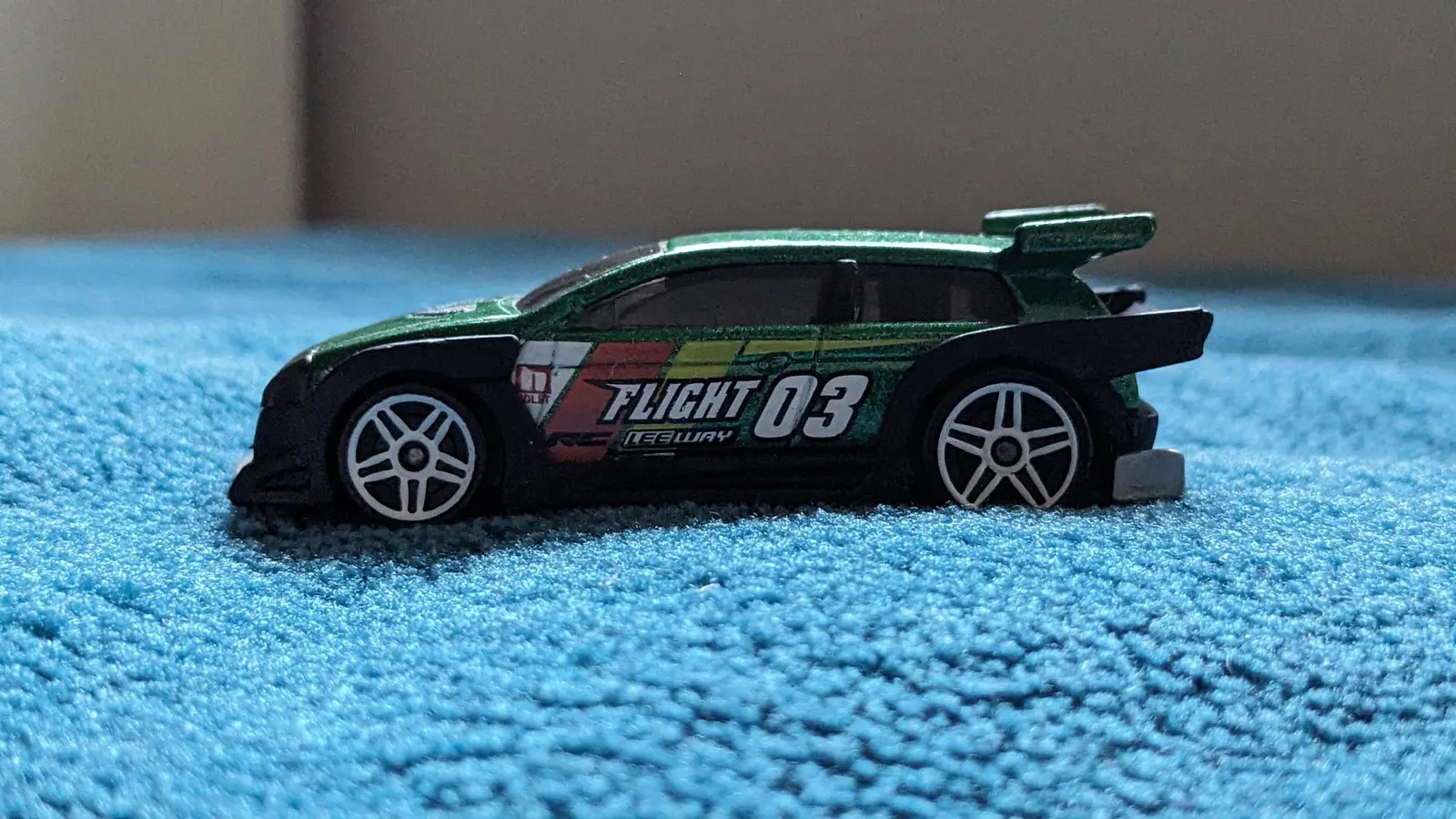 Hot Wheels Mainline 2015: Collector's Guide 2 Hot Wheels Mainline 2015: Collector's Guide - diecast model South Africa