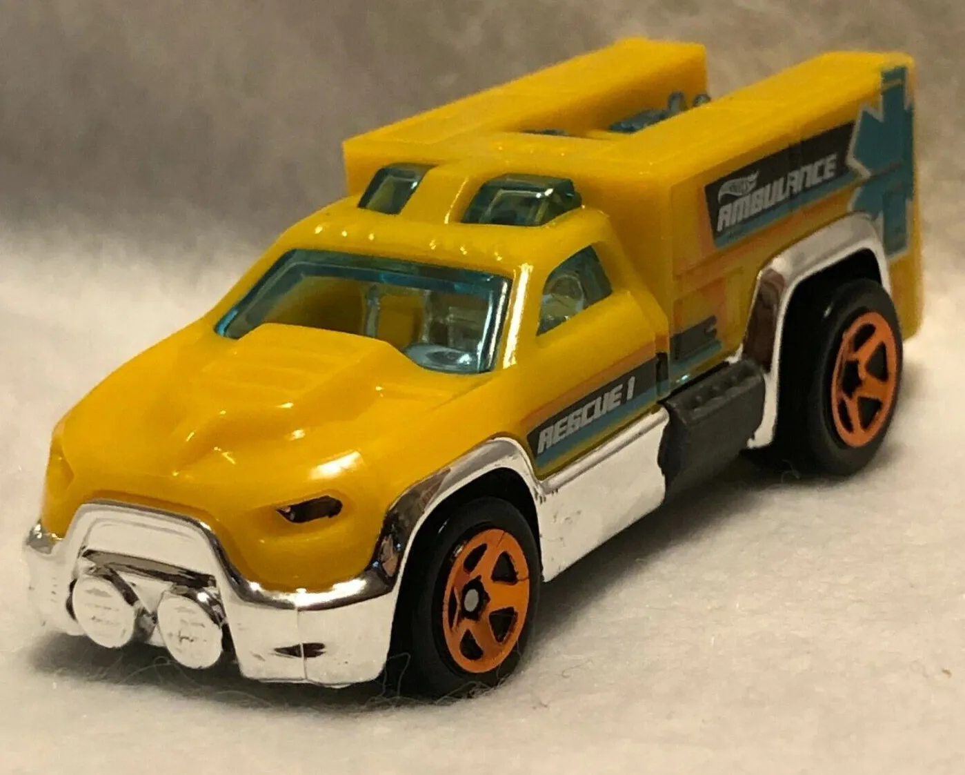 Hot Wheels Super Treasure Hunts 2012: Collector's Guide 2 Hot Wheels Super Treasure Hunts 2012: Collector's Guide - diecast model South Africa