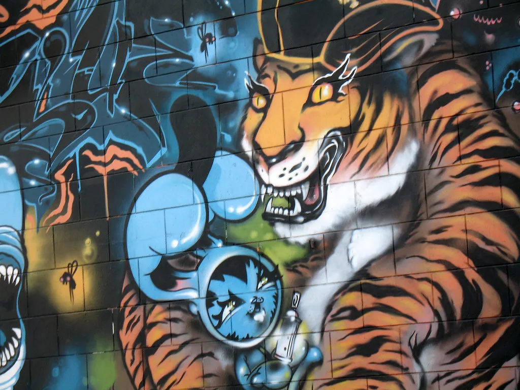 Spray Paint vs Airbrush: Which Should You Choose in South Africa?