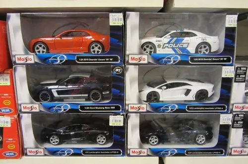 Supercars Diecast Models of the 2010s: A South African Collector's Guide 14 Supercars Diecast Models of the 2010s: A South African Collector's Guide