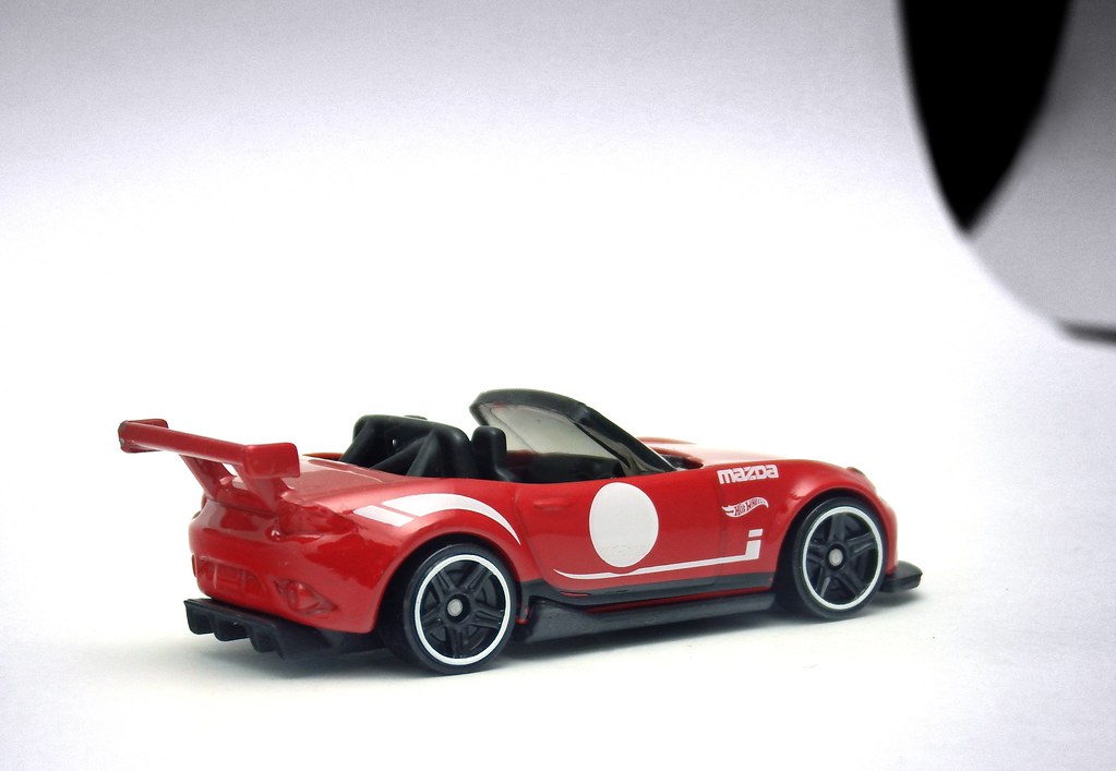 Matchbox Super Chase 2026: Porsche 911 Rally, Jaguar XJ6C and Acura Integra Type R Explained 1 Matchbox Super Chase 2026: Porsche 911 Rally, Jaguar XJ6C and Acura Integra Type R Explained - Unnew South Africa